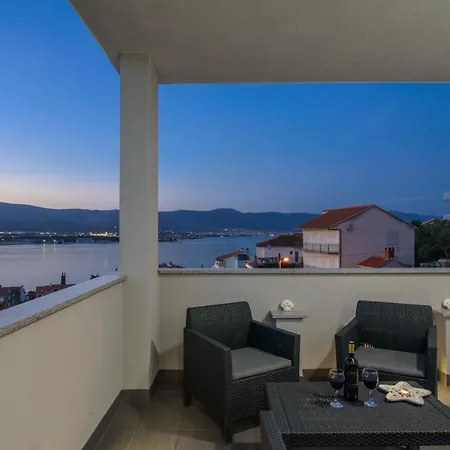 Pelja * Trogir
