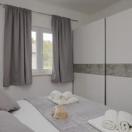 Appartement Pelja